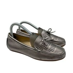 Hush puppies women leather moccasins size 6